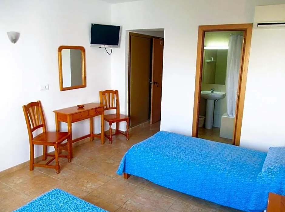 Hostal Residencia Nicolau-1